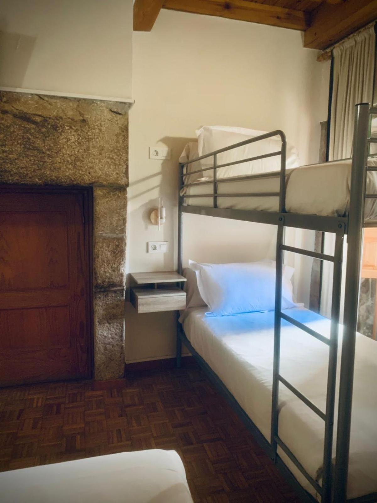 סנטיאגו דה קומפוסטלה Hostal As Margaritas מראה חיצוני תמונה
