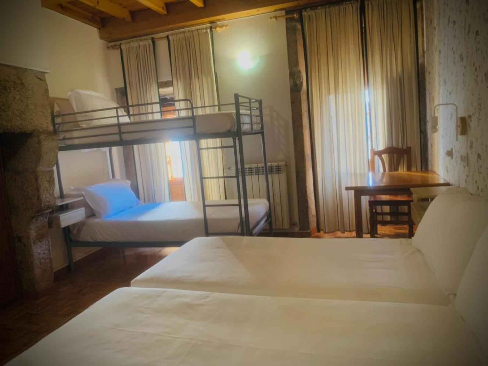 סנטיאגו דה קומפוסטלה Hostal As Margaritas מראה חיצוני תמונה